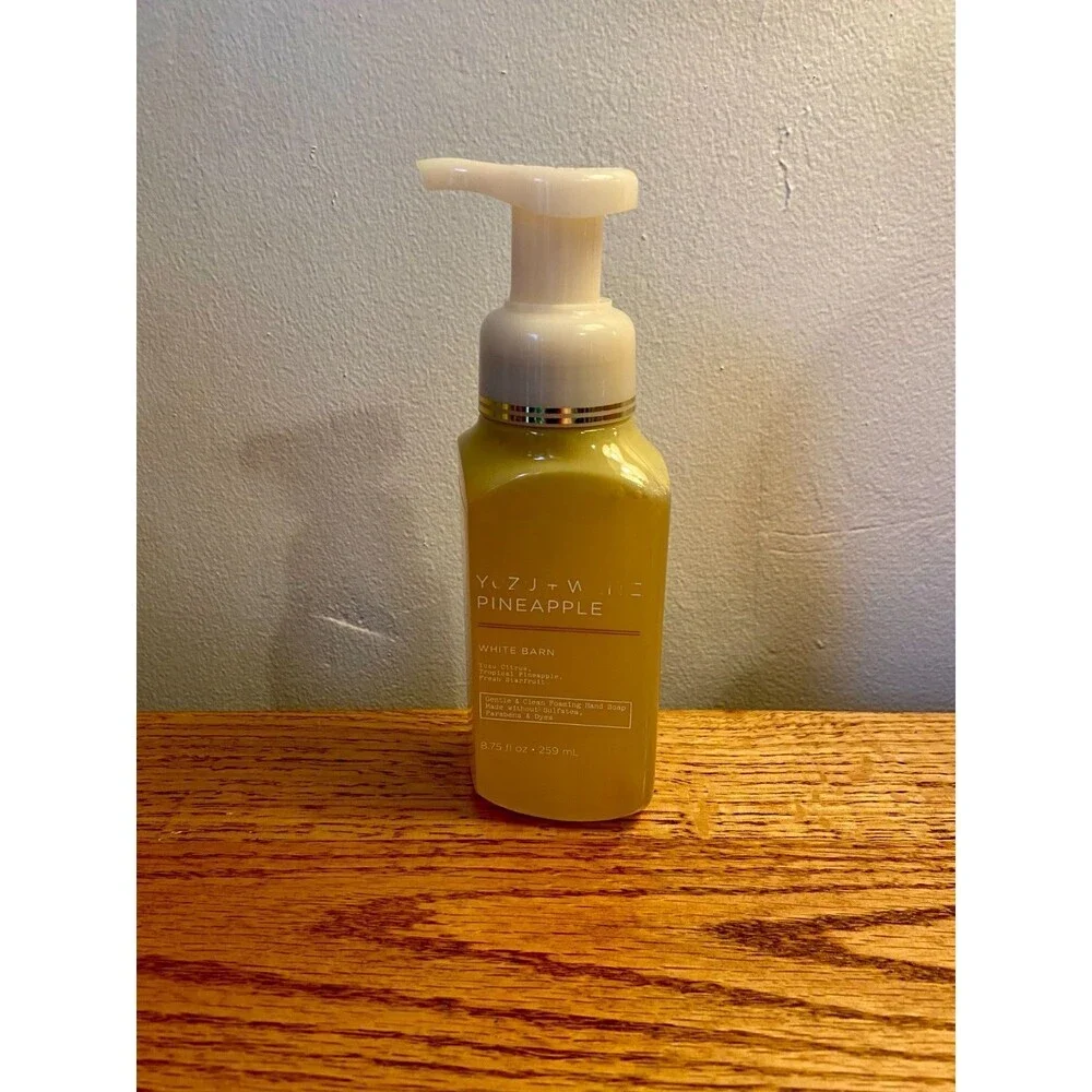 Bath & Body Works Yuzu + White Pineapple Gentle Foaming Hand Soap New White Barn